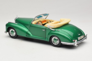 Mercedes 300S Cabriolet Green Metallic Maisto 1:18 52116 Kov – obrázok 6 z 7