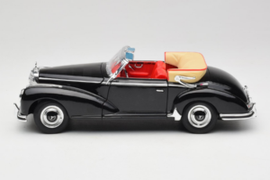 Mercedes 300S W188 Roadster Čierny Welly 1:18 801-3271398 Kov – obrázok 4 z 8
