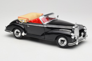 Mercedes 300S W188 Roadster Čierny Welly 1:18 801-3271398 Kov – obrázok 6 z 8