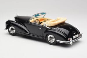 Mercedes 300SC W188 Obsidian Čierny Maisto 1:18 806B Kov – obrázok 7 z 8