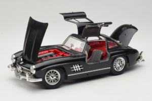 Mercedes 300SL Čierny Bburago 1:18 3015-M3 Kov – obrázok 2 z 8