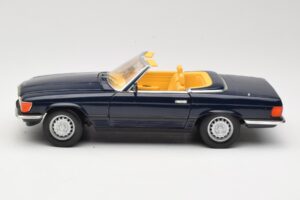 Mercedes 350 SL R107 Tmavo Modrý Sun Star 1:18 MB003 Kov – obrázok 4 z 8