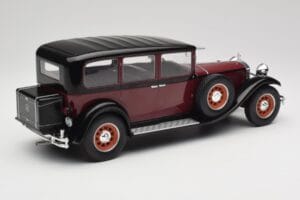 Mercedes 460 Nurburg W08 Čierny MCG 1:18 MCG18364 Kov – obrázok 2 z 6