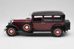 Mercedes 460 Nurburg W08 Čierny MCG 1:18 MCG18364 Kov – obrázok 3 z 6