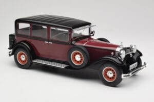 Mercedes 460 Nurburg W08 Čierny MCG 1:18 MCG18364 Kov – obrázok 4 z 6