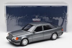 Mercedes 500 E W124 Pearl Šedý Norev 1:18 183946 Kov – obrázok 8 z 8