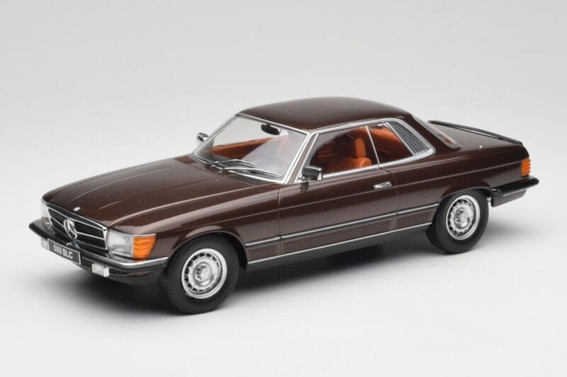 Mercedes 500 SLC C107 Beige Metallic KK-Scale 1:18 KKDC180851 Kov