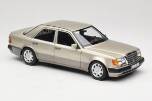 Mercedes 500E W124 Smoke Silver Dealerská Edícia Norev 1:18 B66040724 Kov – obrázok 6 z 8