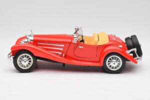 Mercedes 500K Roadster Červený Bburago 1:18 3020 Kov – obrázok 4 z 8