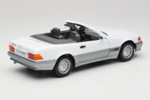 Mercedes 500 SL R129 Biely Roadtough 1:18 92048 Kov – obrázok 3 z 8