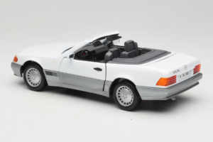 Mercedes 500 SL R129 Biely Roadtough 1:18 92048 Kov – obrázok 7 z 8