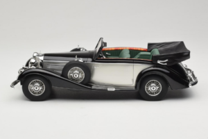 Mercedes 540K Kabriolet Čierny Strieborný Cult Models 1:18 CML184-3 Kov – obrázok 3 z 6