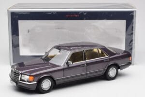 Mercedes 560 SEL W126 Fialový Metallic Norev 1:18 183544 Kov – obrázok 8 z 8