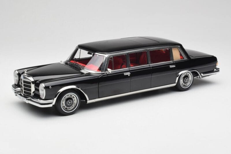 Mercedes 600 Pullman W100 Čierny NZG 1:18 1071/50 Kov