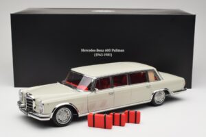 Mercedes 600 Pullman W100 Svetlo Šedý NZG 1:18 B66040708 Kov – obrázok 8 z 8