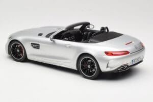 Mercedes AMG GT C Roadster R190 Strieborný Norev 1:18 183453 Kov – obrázok 5 z 6
