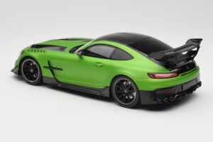 Mercedes AMG GT C190 Black Series Green Hell Magno Minichamps 1:18 155032020 Kov – obrázok 5 z 6