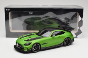 Mercedes AMG GT C190 Black Series Green Hell Magno Minichamps 1:18 155032020 Kov – obrázok 6 z 6