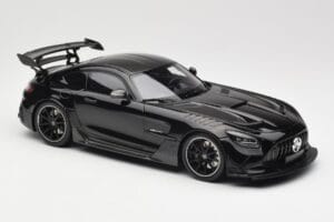 Mercedes AMG GT C190 Black Series Jet Black Metallic Minichamps 1:18 155032024 Kov – obrázok 4 z 6