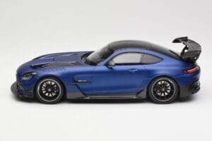 Mercedes AMG GT C190 Black Series Spectral Blue Magno Minichamps 1:18 155032021 Kov – obrázok 3 z 6
