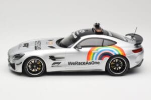 Mercedes AMG GT R C190 Safety Car F1 2020 Minichamps 1:18 155036092 Kov – obrázok 3 z 6