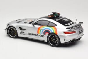 Mercedes AMG GT R C190 Safety Car F1 2020 Minichamps 1:18 155036092 Kov – obrázok 5 z 6