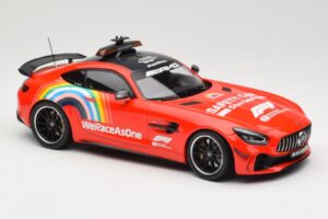 Mercedes AMG GT R C190 Safety Car F1 Mugello GP 2020 Minichamps 1:18 155036094 Kov – obrázok 4 z 6