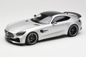 Mercedes AMG GT R C190 Strieborný Minichamps 1:18 155036025 Kov