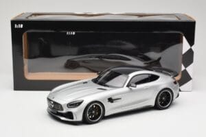 Mercedes AMG GT R C190 Strieborný Minichamps 1:18 155036025 Kov – obrázok 6 z 6