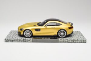 Mercedes Brabus AMG GT S C190 600 Desert Zlatý Minichamps 1:18 107032522 Kov – obrázok 3 z 6