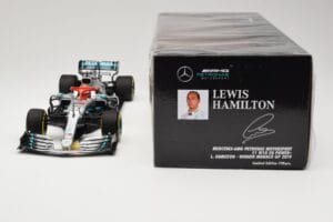 Mercedes AMG Petronas Motorsport W10 #44 L. Hamilton Winner Monaco GP 2019 Minichamps 1:18 110190644 Kov – obrázok 6 z 6