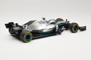 Mercedes AMG Petronas Motorsport W10 #77 V. Bottas 2nd Place Chinese GP 2019 Minichamps 1:18 110190377 Kov – obrázok 2 z 6