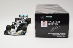 Mercedes AMG Petronas Motorsport W10 #77 V. Bottas 2nd Place Chinese GP 2019 Minichamps 1:18 110190377 Kov – obrázok 6 z 6