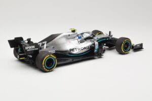 Mercedes AMG Petronas W10 #77 V. Bottas F1 2019 Minichamps 1:18 110190077 Kov – obrázok 2 z 6