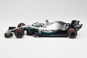 Mercedes AMG Petronas W10 #77 V. Bottas British GP 2019 Minichamps 1:18 110191077 Kov – obrázok 3 z 6