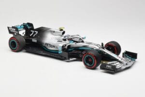 Mercedes AMG Petronas W10 #77 V. Bottas British GP 2019 Minichamps 1:18 110191077 Kov – obrázok 4 z 6