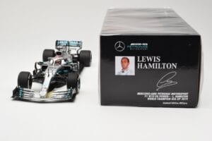 Mercedes AMG Petronas W10 EQ Power+ #44 L. Hamilton USA GP F1 World Champion 2019 Minichamps 1:18 110191844 Kov – obrázok 7 z 7