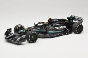 Mercedes AMG Petronas W14 E Performance #44 L. Hamilton Bahrain GP 2023 Minichamps 1:18 110230144 Kov