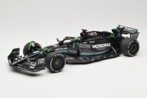 Mercedes AMG Petronas W14 E Performance #63 G. Russell Bahrain GP 2023 Minichamps 1:18 110230163 Kov