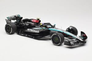 Mercedes AMG Petronas W15 E Performance #44 L. Hamilton 2024 Minichamps 1:18 110240144 Kov – obrázok 4 z 6