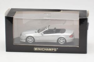 Mercedes AMG SL63 R230 Strieborný Wheels Type 2 Minichamps 1:43 SL63001 Kov – obrázok 4 z 4