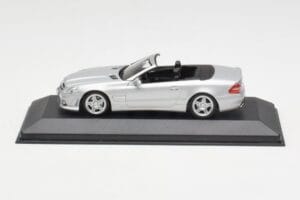 Mercedes AMG SL63 R230 Strieborný Wheels Type 2 Minichamps 1:43 SL63001 Kov