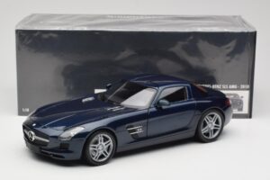 Mercedes SLS AMG C197 Blue Metallic Minichamps 1:18 180039021 Kov – obrázok 8 z 8