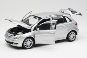 Mercedes B-Class W245 Strieborný Kyosho 1:18 B66962326 Kov – obrázok 2 z 8