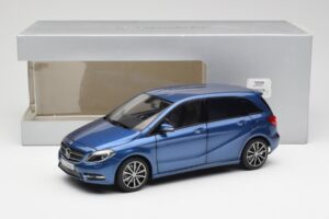 Mercedes B-Class W246 Lotus Modrý Metalíza Norev 1:18 B66961410 Kov – obrázok 8 z 8