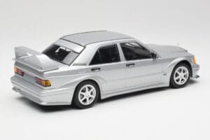 Mercedes 190E W201 2.5-16 EVO 2 Astral Strieborný Metallic Minichamps 1:18 155036101 Kov – obrázok 2 z 6