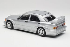 Mercedes 190E W201 2.5-16 EVO 2 Astral Strieborný Metallic Minichamps 1:18 155036101 Kov – obrázok 5 z 6