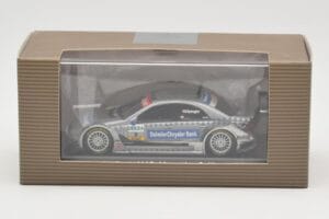 Mercedes C-Class #9 DaimlerChrysler Bank B. Spengler HWA DTM 2006 Minichamps 1:43 B66962254 Kov – obrázok 4 z 4