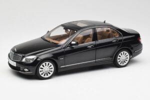 Mercedes C-Class W204 Obsidian Čierny AUTOart 1:18 B66962365 Kov