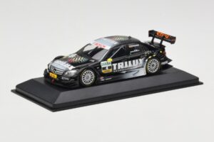 Mercedes C-Class W204 #4 Team AMG Mercedes R. Schumacher DTM 2009 Minichamps 1:43 400093904 Kov – obrázok 2 z 4
